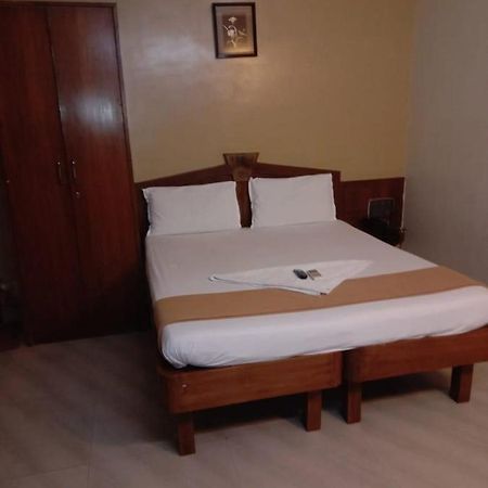 Central Residency Hotel Chennai Esterno foto