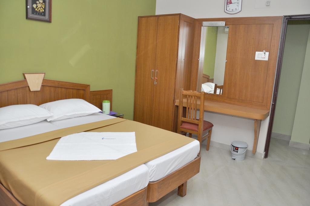 Central Residency Hotel Chennai Esterno foto
