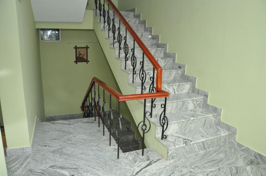 Central Residency Hotel Chennai Esterno foto